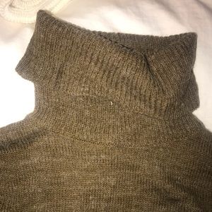 forever 21 boxy crop turtleneck